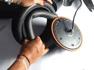 Front Split Wheel Hub Tire