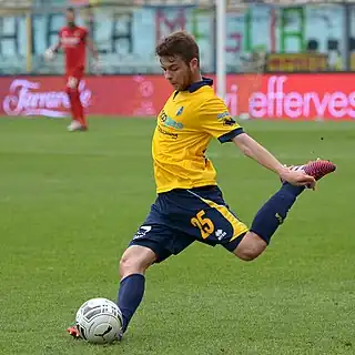 Image 4Alessandro MartinelliPhotograph credit: Matteo BramaAlessandro Martinelli (born 30 May 1993) is a Swiss professional footballer who plays as a midfielder for Serie B club Brescia. Born in Mendrisio, Ticino, he moved south to Italy to begin his professional career in 2009. Martinelli then left the reserve team of Sampdoria in 2012 for Portosummaga. After returning to Sampdoria in 2013, he was signed by Venezia later that year and then by Modena in 2014. Martinelli left for Brescia in 2015 and joined the club on a permanent basis in 2017. From 2008 to 2013, he also played for various Swiss national youth football teams.This picture, taken in 2015, shows Martinelli playing for Modena in a match against Ternana.More selected pictures