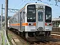 KiHa 11-302 on the Kisei Main Line in August 2006