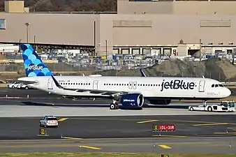 This JetBlue A321neo has all 10 available exits in Cabin Flex enabled (seating: 200, maximum: 244). EasyJet also carries the same door-arrangement configuration for its A321neo fleet.