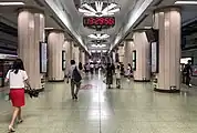 Line 2 platform (August 2018)