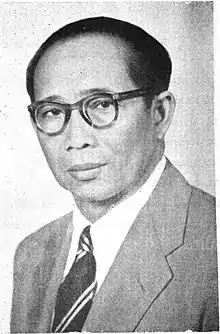Official portrait of Sidik