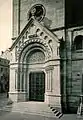 Main portal, with Star of David and Tablets of Stone