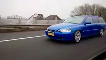 Volvo V70R in Sonic Blue, post-facelift, model year 2006 (Sweden).