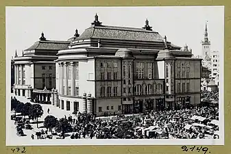 The original Estonia Theatre before it was heavily damaged, 1913, together with Wivi Lönn