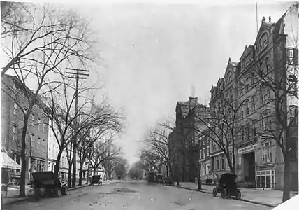 March 1906Location of J.W. Dabney's barber shopat Welcker's Hotel – second building on the right, looking north from New York Avenue721 15th St, N.W.